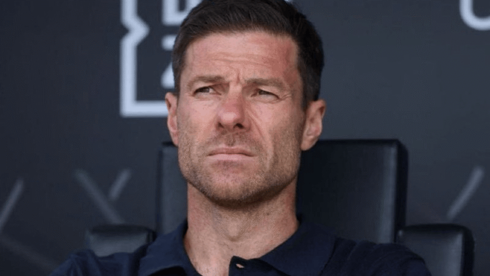 开云体育官网-唏嘘？皇马仅花20分钟解雇阿隆索！老佛爷飞机上拍板 赔5个月薪水