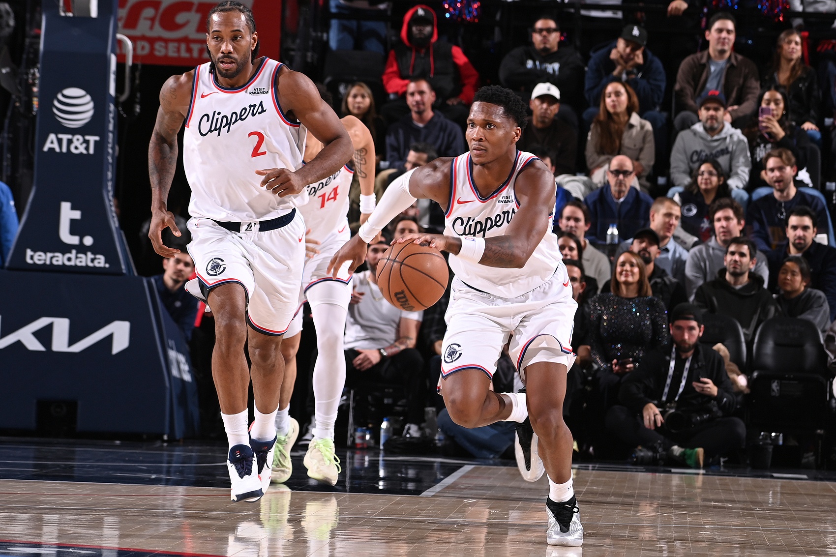 开云体育下载-马瑟林：在西亚卡姆面前扣篮感觉很好 这只是个开始&amp;还要扣别人