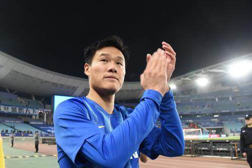 开云体育官网-海港喜添李昂拥有半条国足防线？莱科用法有别李铁